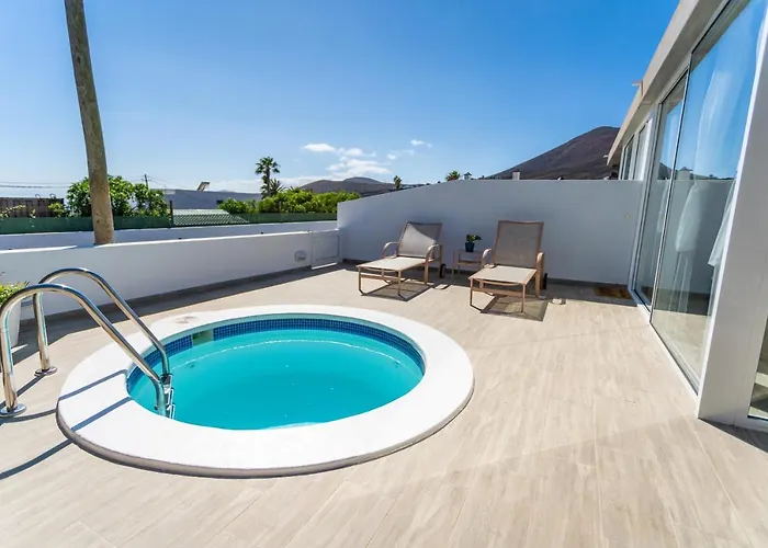 Bene Lanzarote Oda ve Kahvaltı 3*