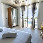 Bene Lanzarote Oda ve Kahvaltı