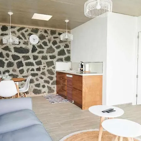 فندق مبيت وإفطار Bene Lanzarote 3*